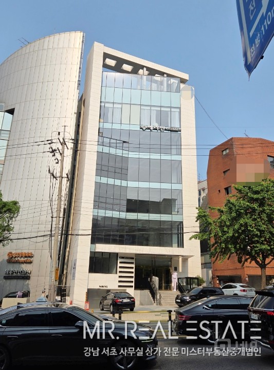 대로변ACE.노출최상.외관디자인최고.모든업종가능 매물의 1번째 사진
