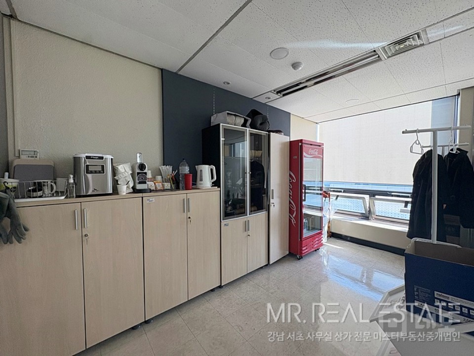 삼성중앙역 1분 대형건물 소형ACE인테리어 무료1대 매물의 5번째 사진