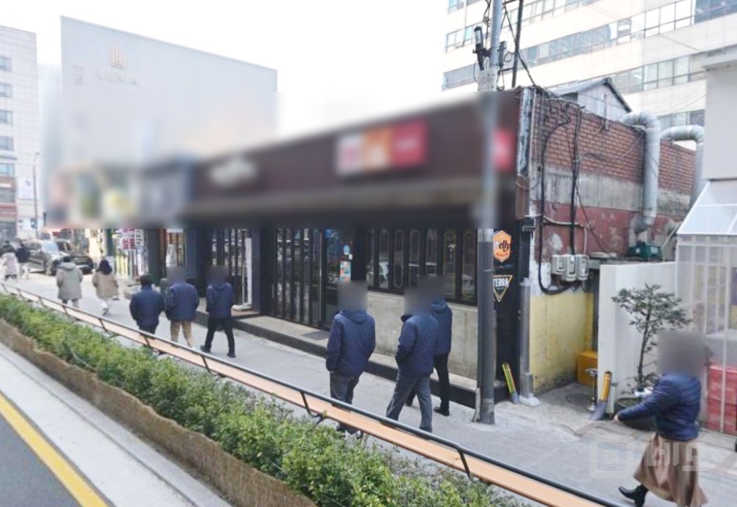 ☕ [삼성동 핵심 입지] 1층 상가, 감성카페 바로 영업 가능! 매물의 1번째 사진