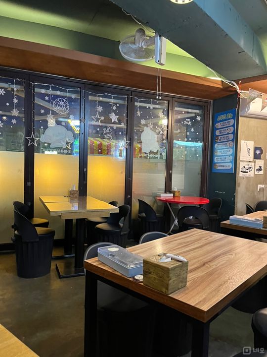봉천동 주거 지역 위치, 단골고객 많아 매출 좋은 실내포차 매물의 2번째 사진