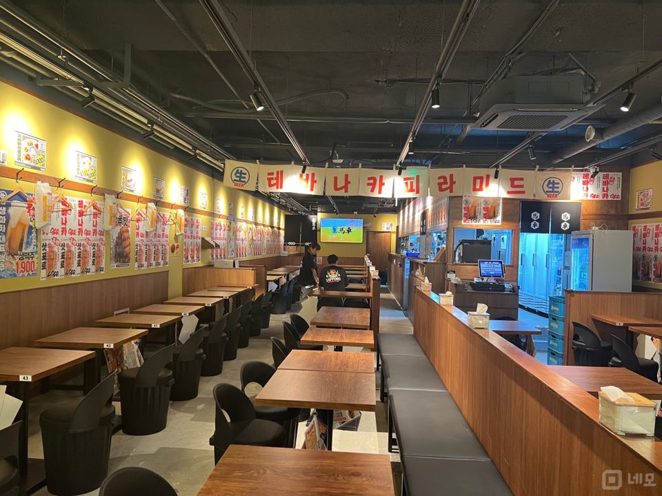 목동 오목교역 초역세권, SNS 핫플레이스, 매출 좋은 이자카야 매물의 1번째 사진