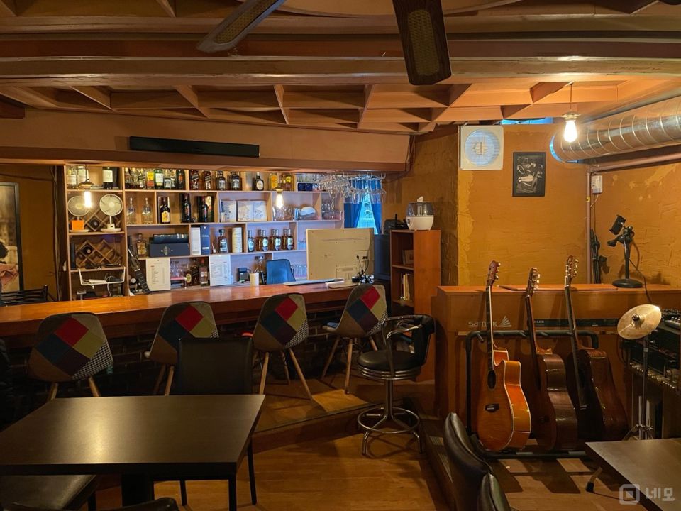 대현동 역세권, 다양하게 이용 가능한 요리주점 매물의 4번째 사진