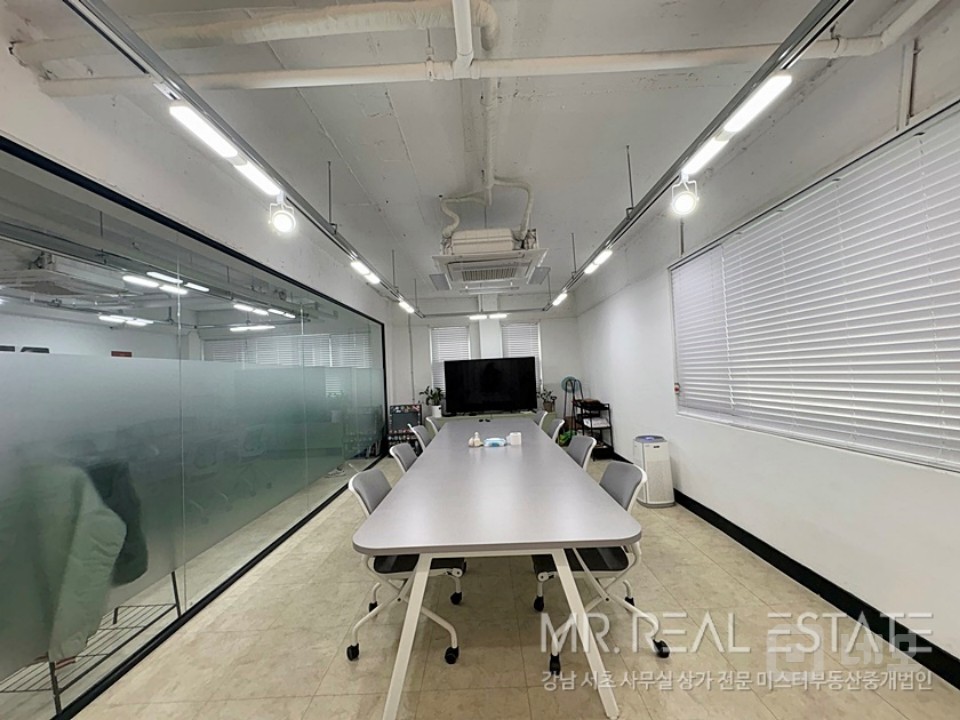 을지병원사거리 인근 인테리어ACE 노출천장 주차1대무료 가성비甲 매물의 6번째 사진