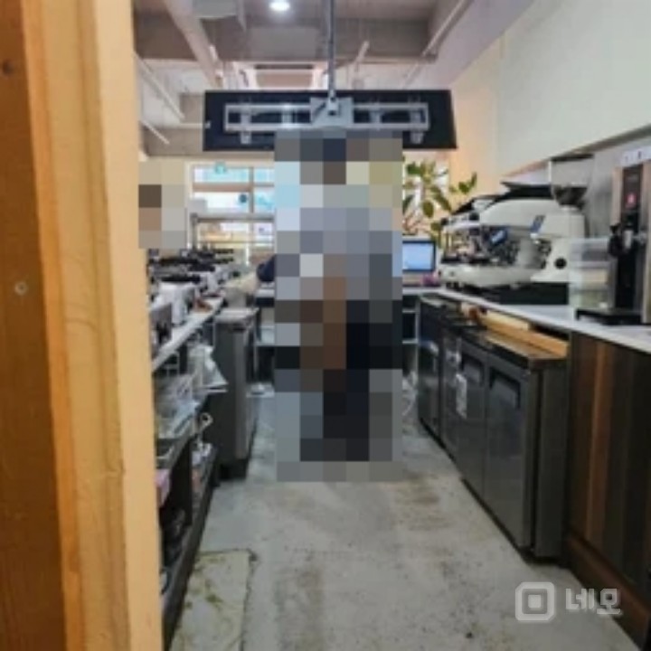 단골 고객 많은 베이커리 카페 매물의 8번째 사진