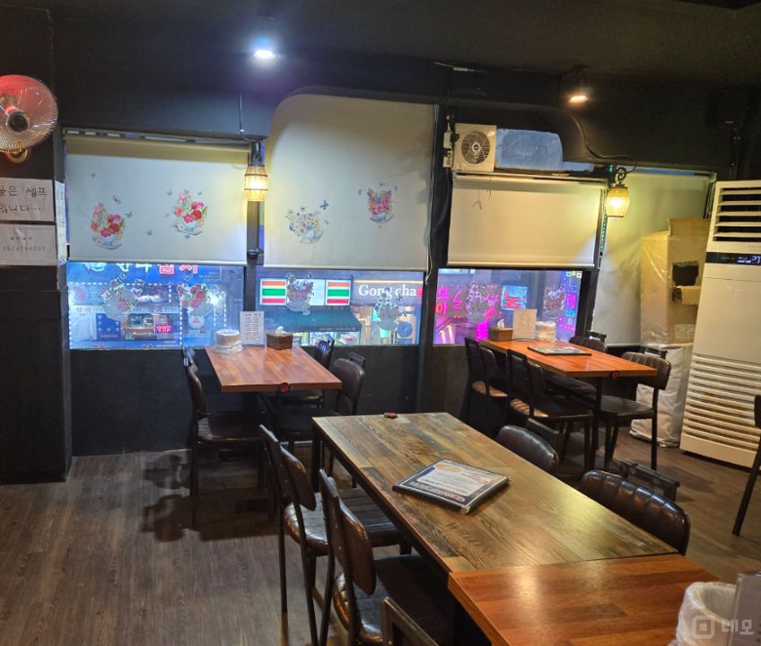 구로구 오류동  접근성좋은 상가 2층 임대 매물의 1번째 사진