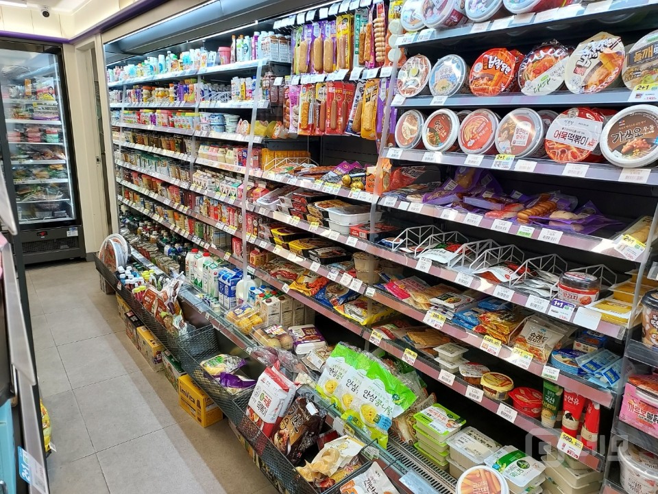 CU 고매출 은평구 편의점 양도합니다 매물의 3번째 사진