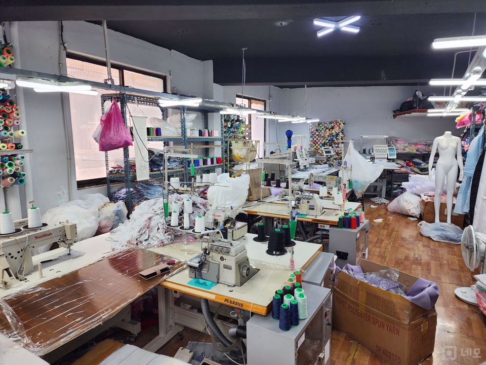 주거밀집지역에 위치한 용두동 점포 매물의 1번째 사진