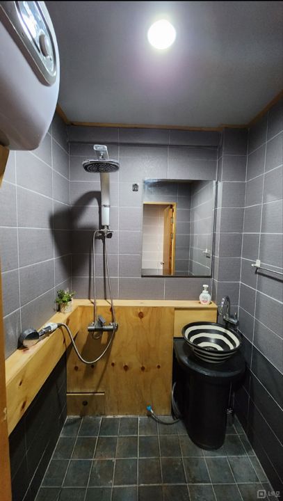 부산 금정구 편리한 접근성과 쾌적한 구조를 갖춘 2층 스튜디오 매물의 5번째 사진