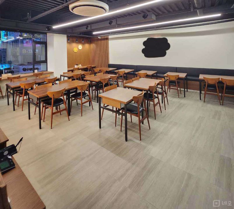 매탄동 시설 완비 된 2층 마라 전문점 매물의 1번째 사진
