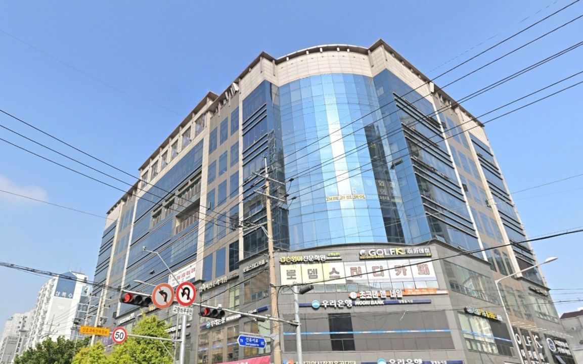 양평동 양평역 역세권, 시설,인테리어 완비, 매출 좋은 네일샵 겸 테닝샵 매물의 10번째 사진