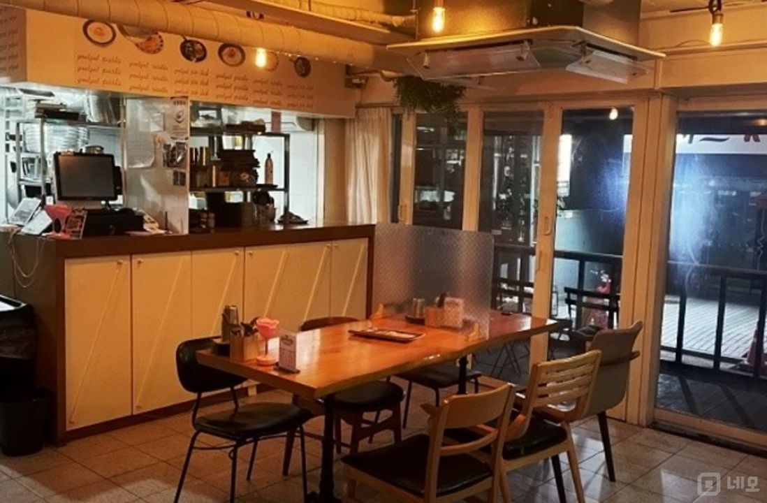 동대문구 회기동 성업중인 1층 레스토랑 양도 매물의 4번째 사진
