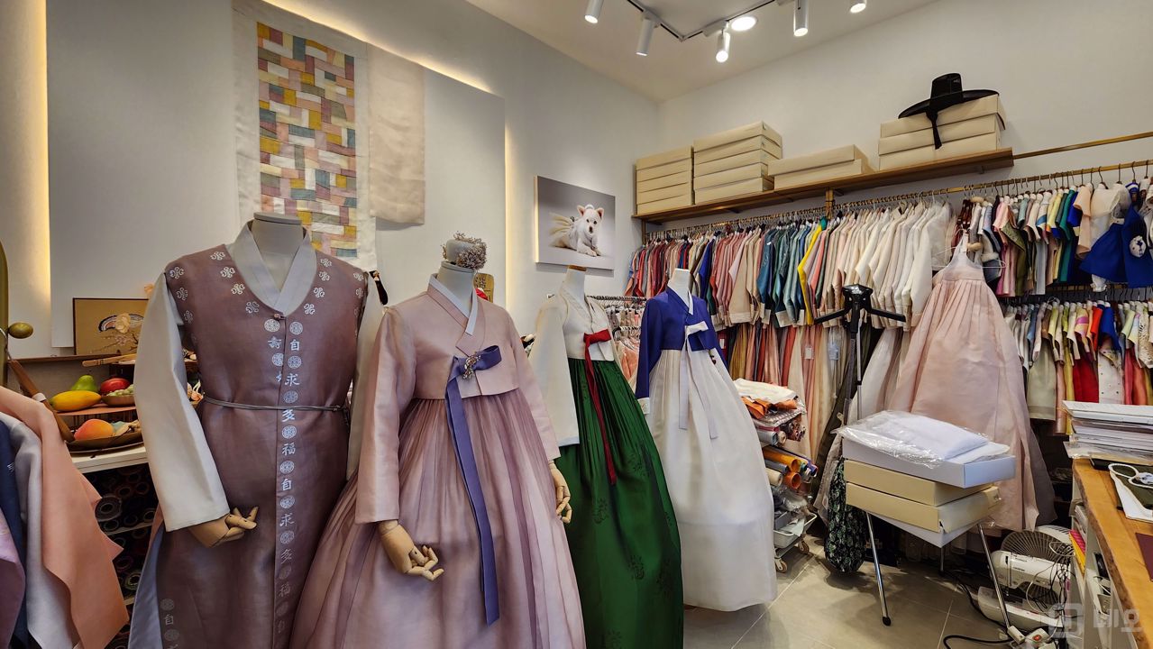 종로5가역 역세권, 25년 영업, 단골고객 많은 한복 전문점 매물의 1번째 사진