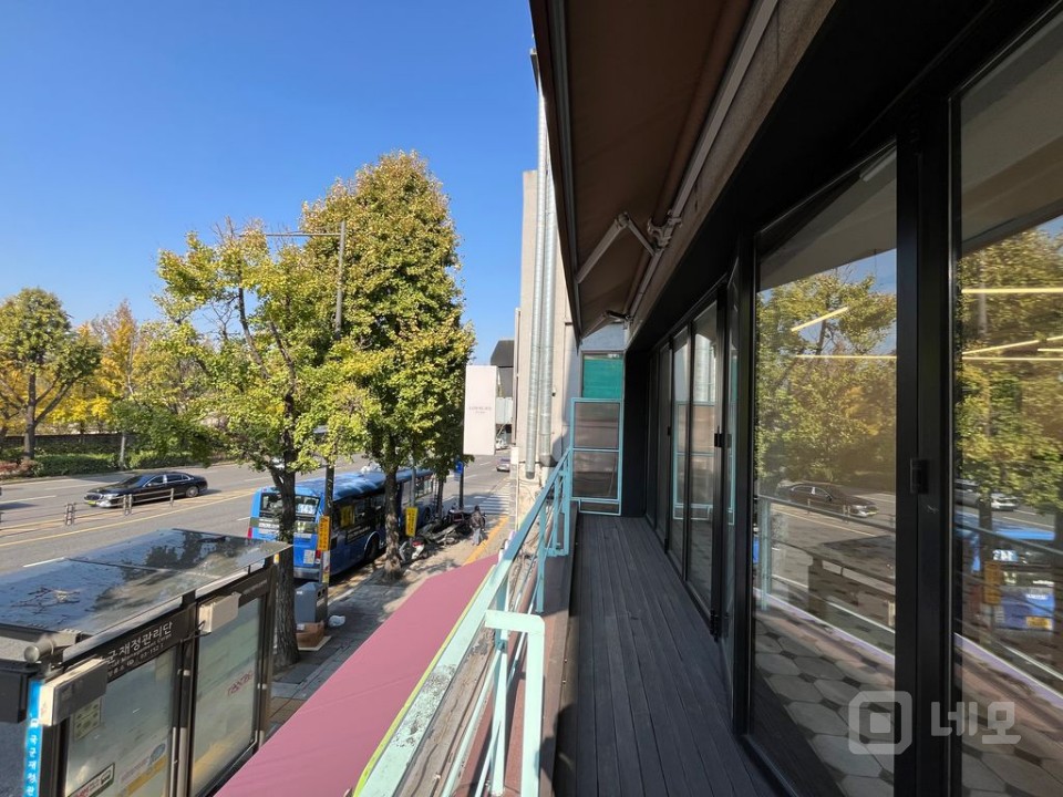 녹사평역 도보 3분, 초역세권, 인테리어-시설 완비된 공간, 테라스 매물의 11번째 사진
