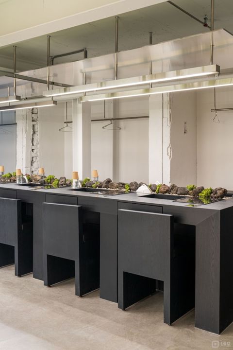 연남동 홍대입구역 역세권, SNS 핫플레이스인 샤브샤브 전문점 매물의 4번째 사진