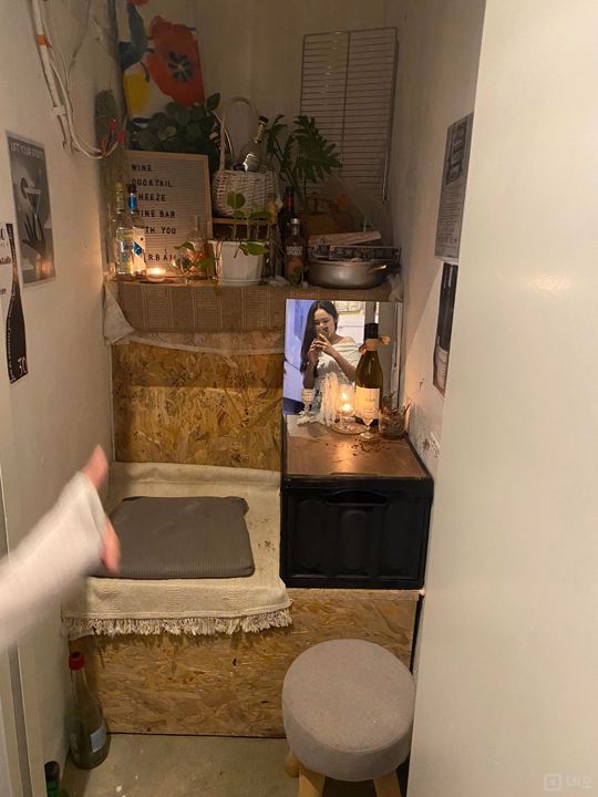 유동 인구 많은, 연남동 미로길 반지하 바 매물의 16번째 사진