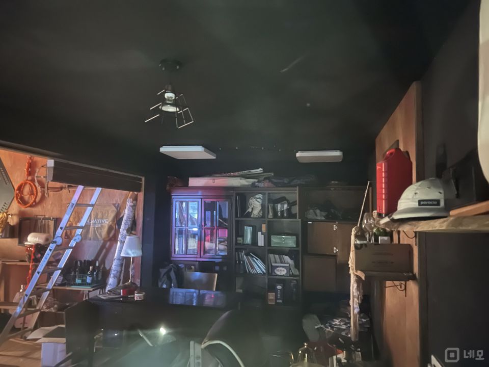 1인 운영에 안성맞춤인 응봉동 캠핑용품샵 매물의 2번째 사진