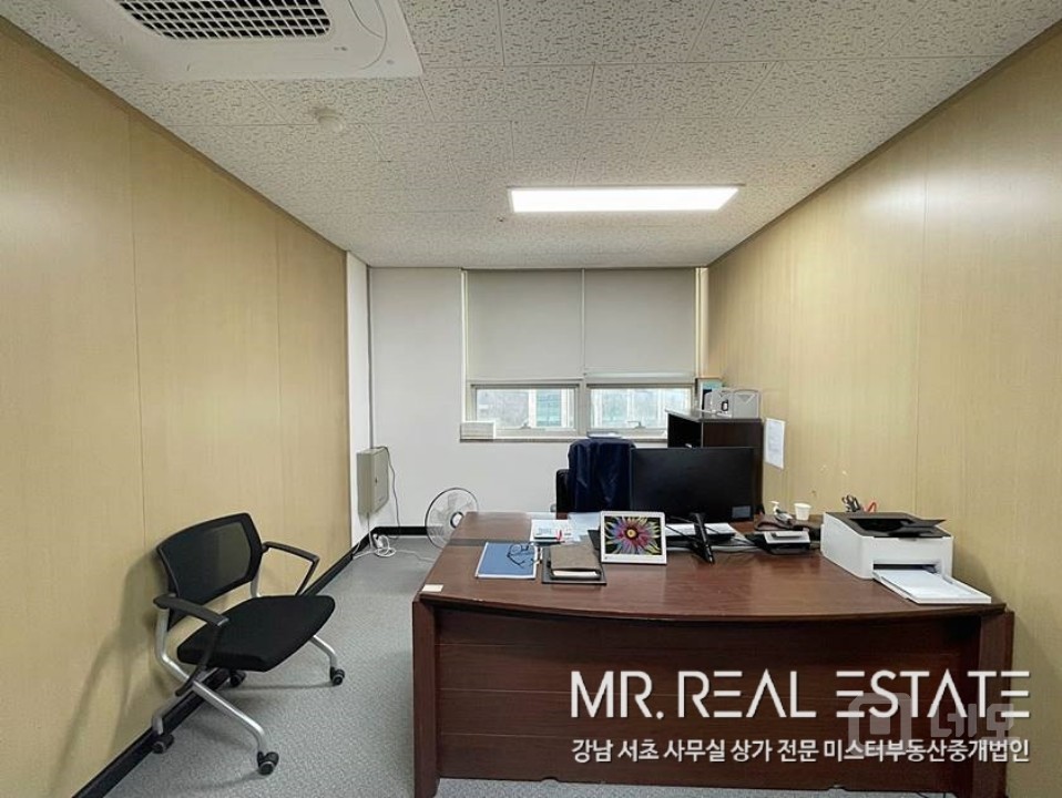 남터역.대로변.주차2대.고층뷰.법무.세무.회계.업종협의 매물의 5번째 사진