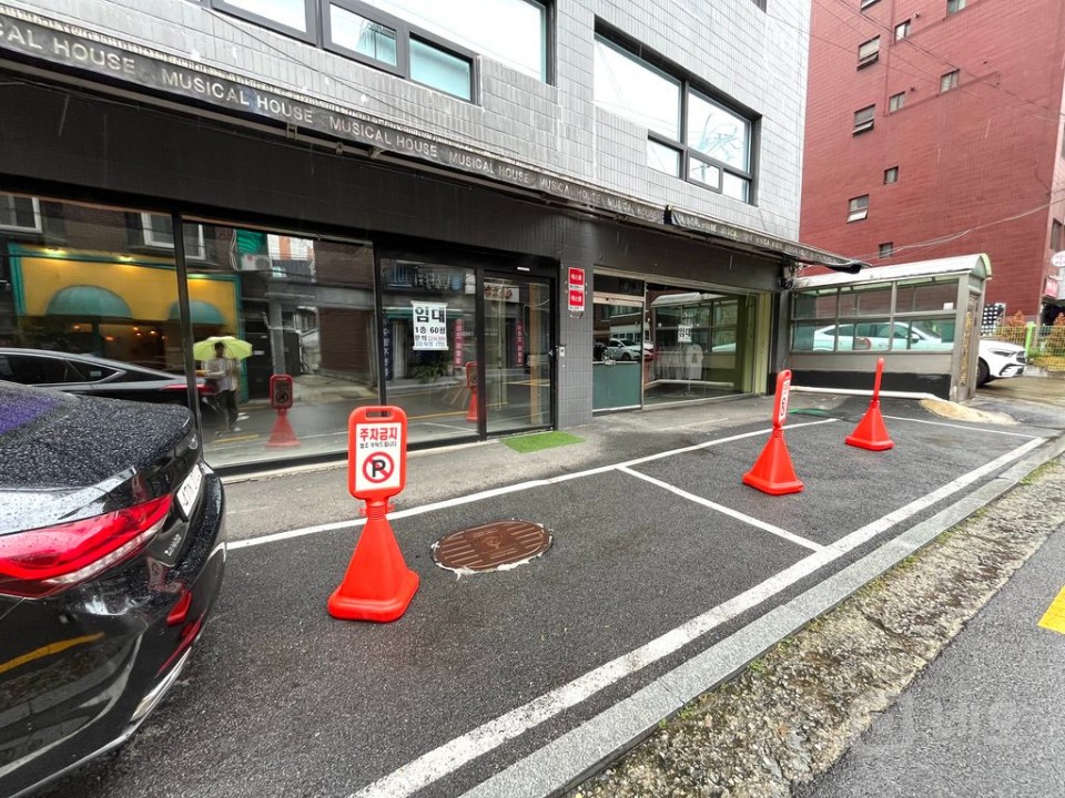 약수역 역세권, 중대형 사무실, 상가, 무권리, 주차 3대, 전용 60평 매물의 8번째 사진