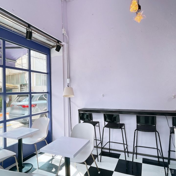 회기동 유동인구 많은 골목에 위치한 제과점 매물의 3번째 사진