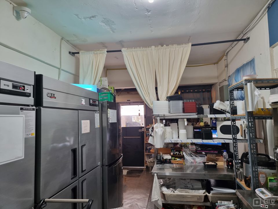 천호동 주거 수요 많은 1층 한식배달 전문점 매물의 2번째 사진