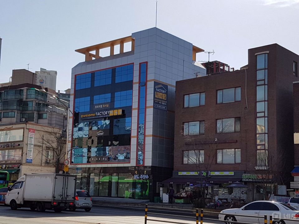 상도역 초역세권, 대로변 위치, 시설, 인테리어 완비된 스터디 카페 매물의 10번째 사진