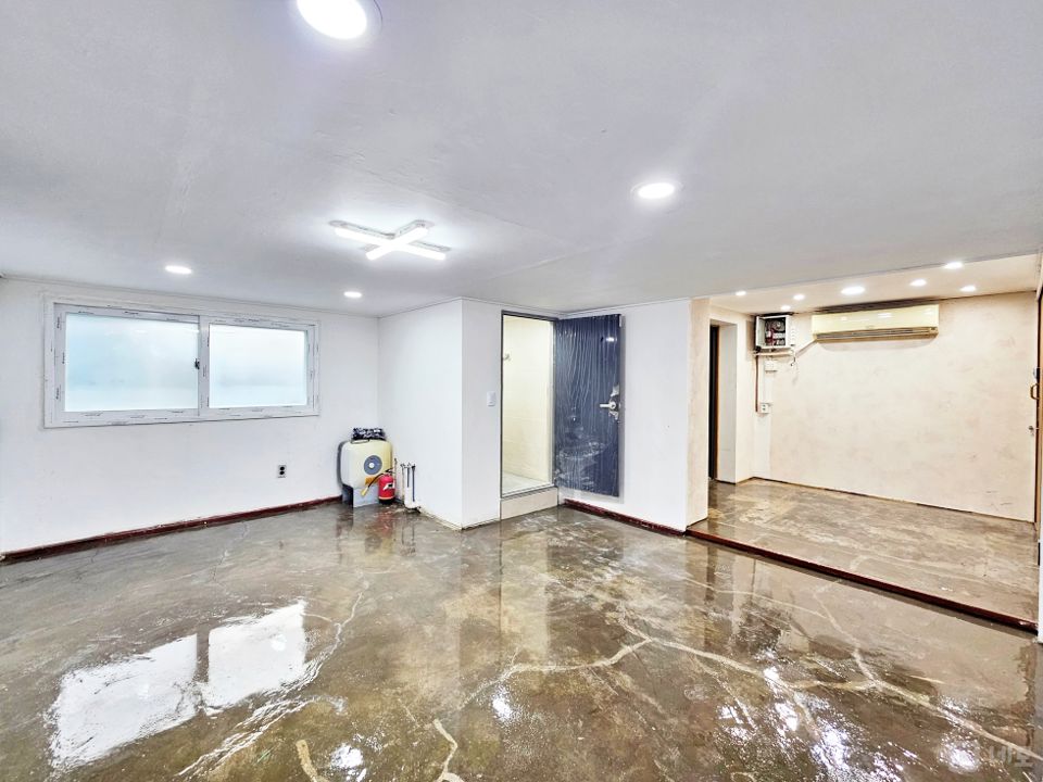 GATE l무권리l 이쁜 루프탑를 사용할 수 있는 가성비 좋은 상가 사무실 매물의 2번째 사진