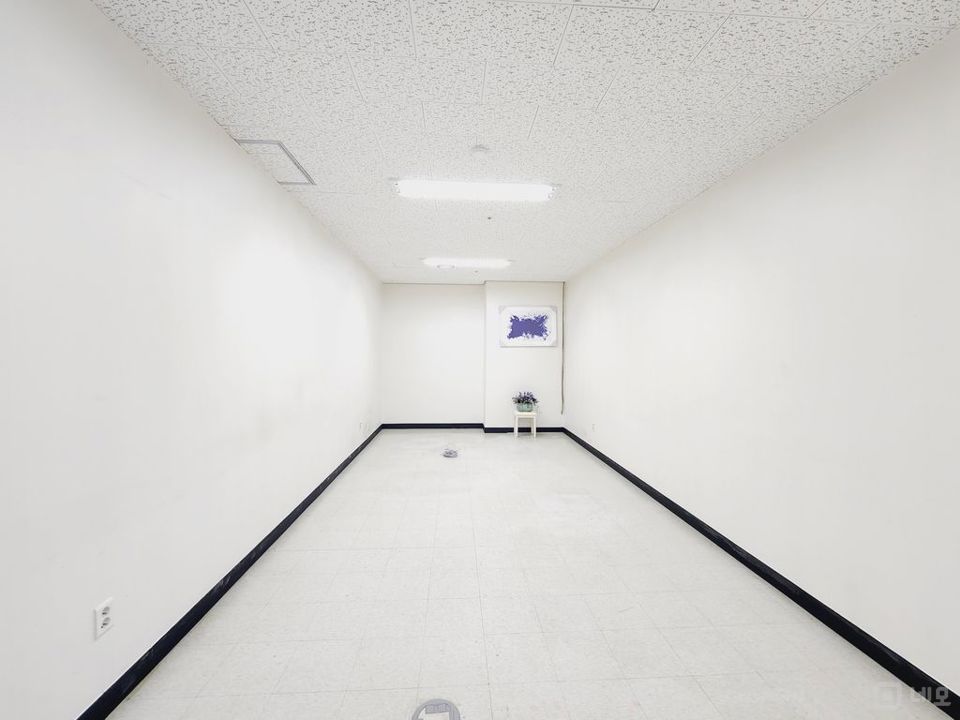 ◈가산역초저렴사무실◈전용8평◈즉시입주가능◈ 매물의 1번째 사진