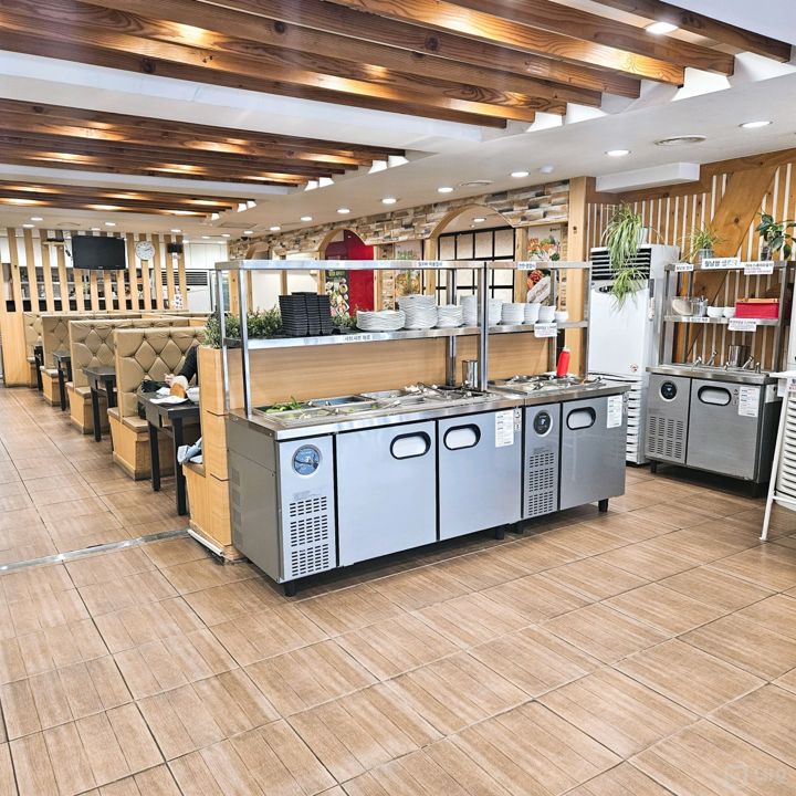 봉천동 낙성대역 역세권, 시설, 인테리어 완비, 개방감 좋은 샤브샤브집 매물의 5번째 사진