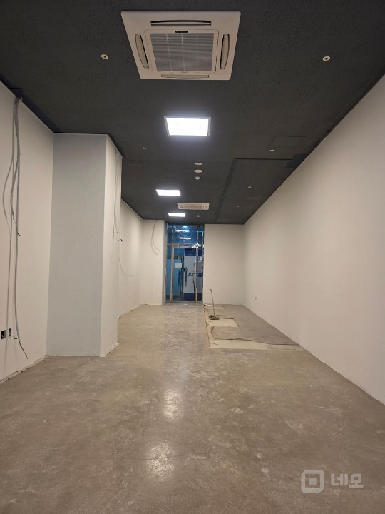무권리. LG,귀뚜라미등 대기업 직장인 수요상권 1층 상가 매물의 3번째 사진