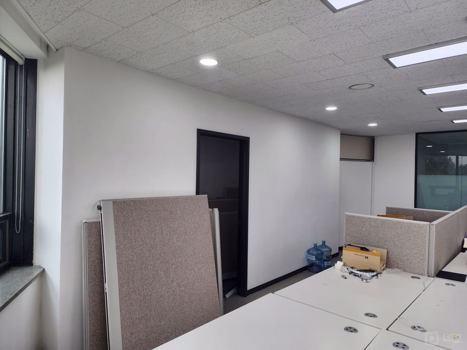 노량진동 복합상권에 위치한 학원 매물의 17번째 사진