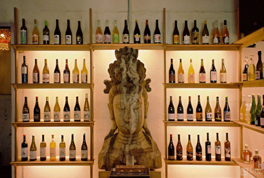 을지로3가역 초역세권, 트렌디한 인테리어, SNS 핫플레이스인 와인바 매물의 4번째 사진