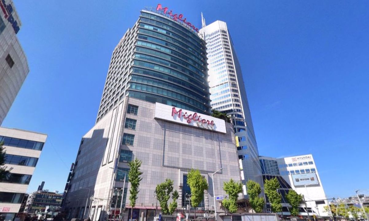 동대문역사문화공원역 역세권, 시설, 인테리어 완비된 안경원 매물의 6번째 사진