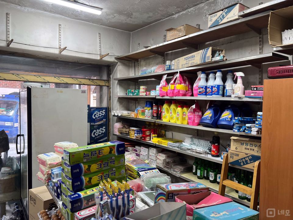 월세 100만원 이하, 가산동 슈퍼마켓 상가 점포 매물의 2번째 사진