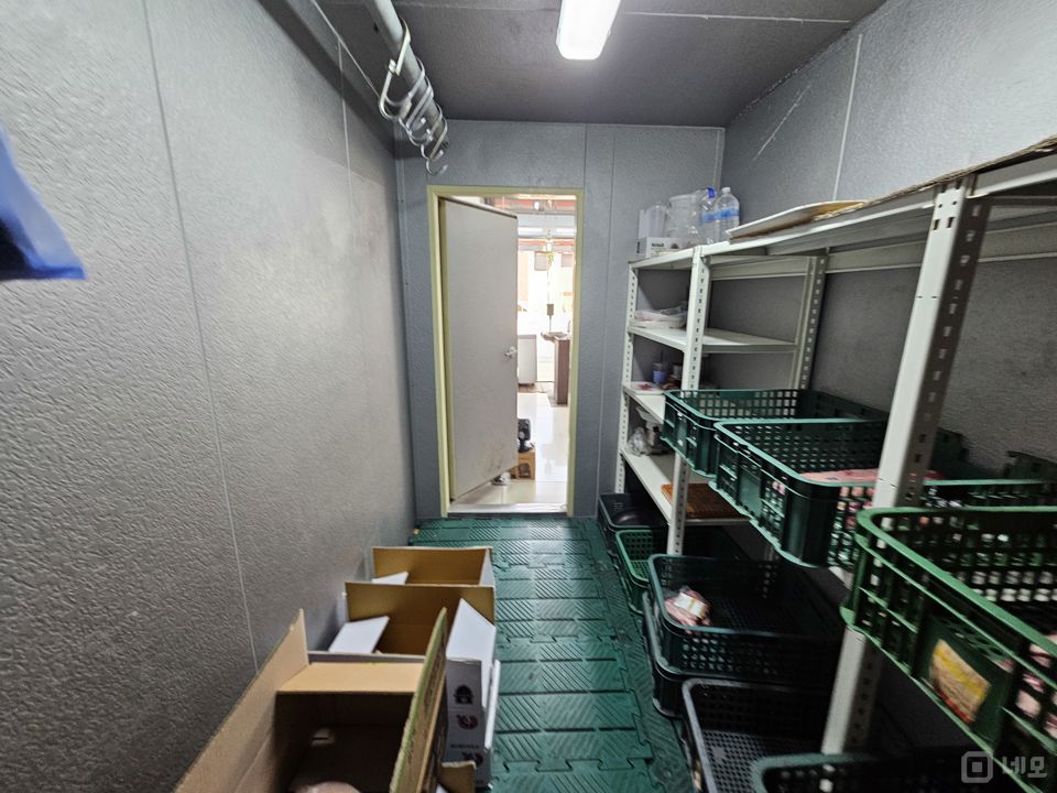 봉화산역 부근 초역세권에 위치한 신내동 1층 정육점 매물의 7번째 사진