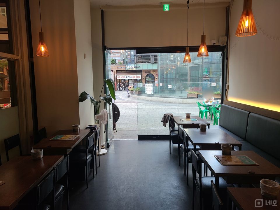 문정동 번화가에 위치한 요리주점 매물의 1번째 사진