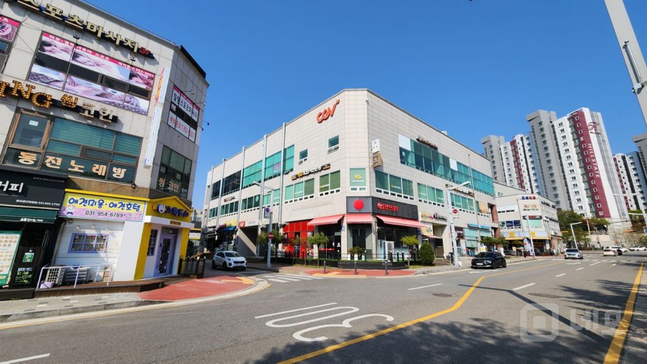 CGV건물 2층 대형평수(요가,체육관,음식점 등) 매물의 1번째 사진