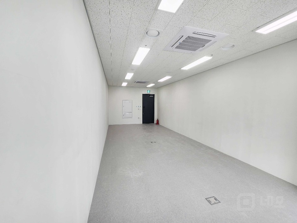 9시 I 영천동 오피스상권 지식산업센터 사무실 매물의 4번째 사진