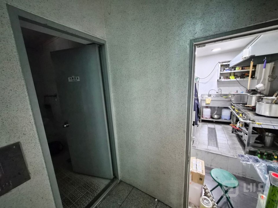 창5동 북한산아이파크 아파트 인접 음식점 매물의 6번째 사진