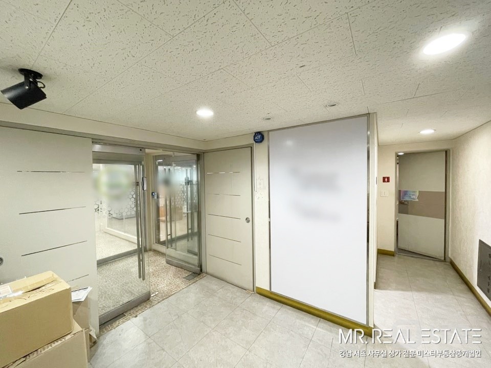 선정릉역2분.내외관ACE.가성비甲.주차2대.사진有 매물의 16번째 사진