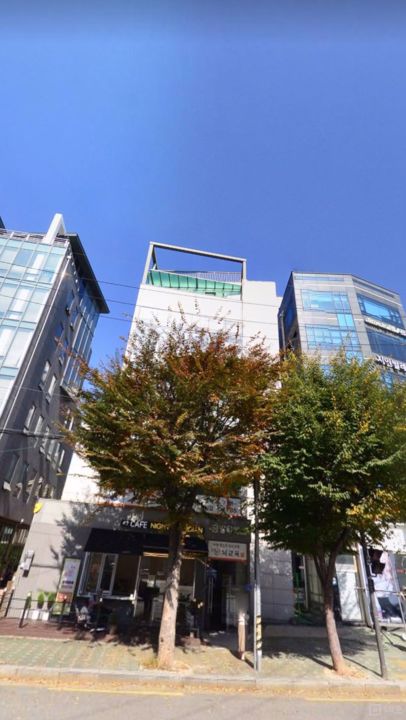 창전동 대로변에 위치한 카페 매물의 7번째 사진