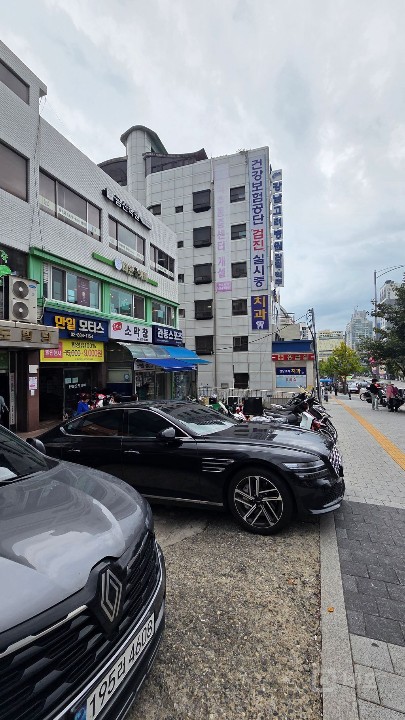 대로변 성업중 착한임대인 옥상까지 사용가능 업종 자유 매물의 5번째 사진