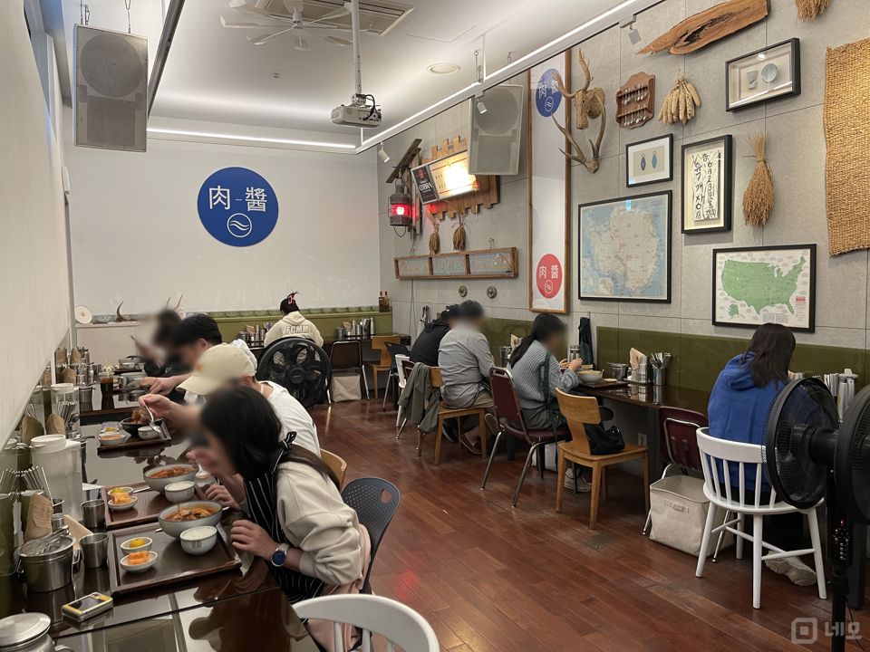 망원동 인테리어 및 시설 최상 한식점 매물의 1번째 사진