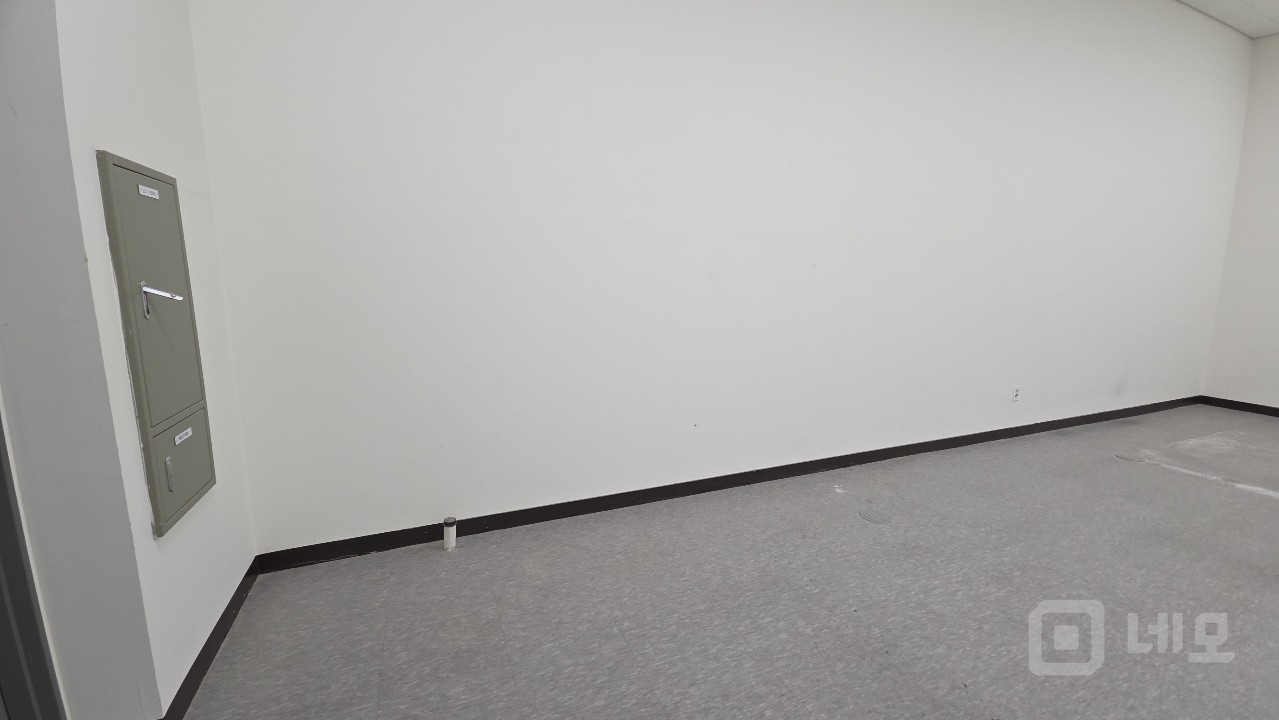 하역이 편리한 지하창고 매물의 4번째 사진