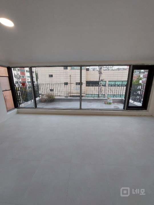 해방촌 대로변 탁 트인 상가/사무실 매물의 3번째 사진