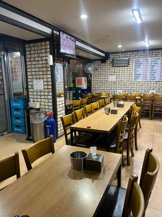 신사동 유동인구 최상 거리 통닭집 매물의 2번째 사진