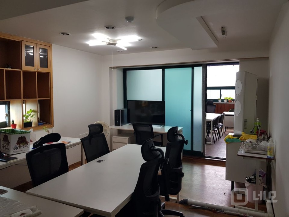 중랑구평수대비제일저렴내부칸막이엘베유통베란다법인및쇼핑몰사무실완전강추 매물의 7번째 사진