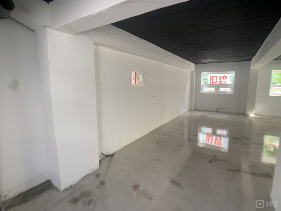 홍대입구역 도보 8분 무권리 전용 26평 상가 매물의 5번째 사진