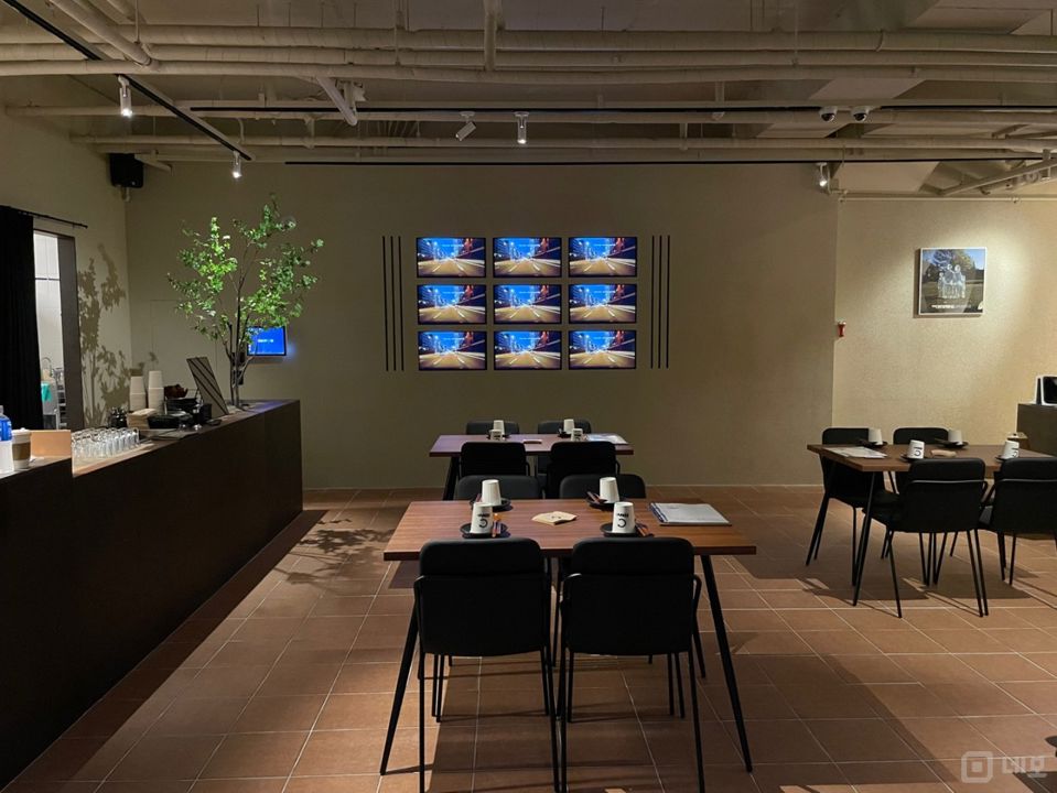 마곡동 발산역 역세권, 고급스러운 인테리어, 매출 좋은 요리주점 매물의 2번째 사진