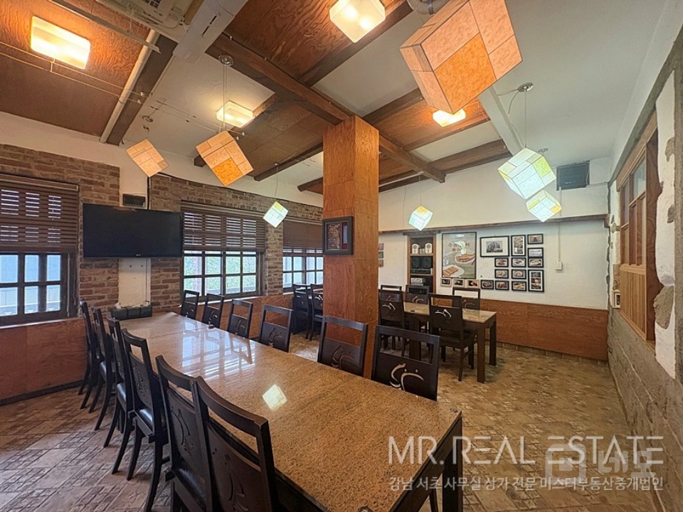 삼성중앙역 먹자골목 메인상권 단독사옥 매물의 11번째 사진