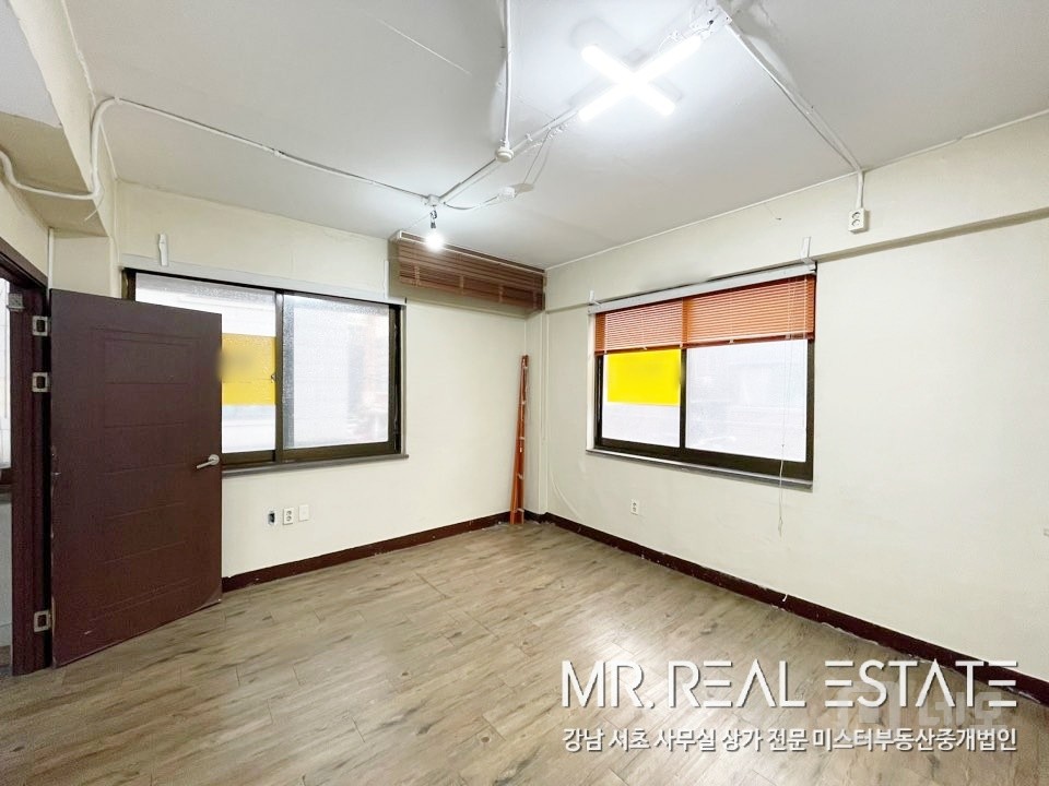 개나리아파트 사거리 가격대비 넓은 사무실 사진있음 매물의 8번째 사진